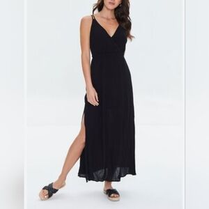 Forever 21 Womens NWT Black Surplice Cami Maxy Dress Size Medium Flowy